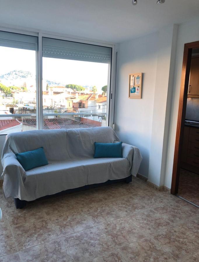 Beta'S Place - Apartamento Primera Linea De Playa بلانيس المظهر الخارجي الصورة